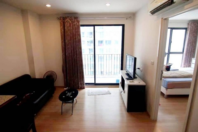 condo THE BASE CHAENGWATTANA  เดอะ เบส แจ้งวัฒนะ 1Bedroom 34square meter 8500 BAHT ใกล้ ศูนย์ราชการ BIG SALE