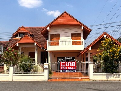  บ้านเดี่ยว 2 ชั้น  หมู่บ้านรามนุช 9 อำเภอสัตหีบ จังหวัดชลบุรี 