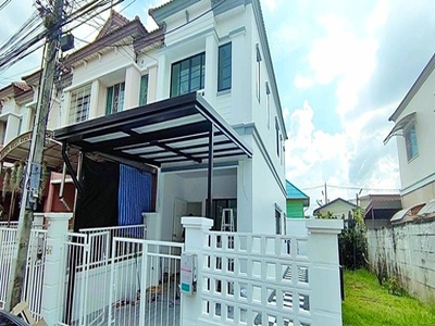 บ้าน หลังมุม 2ชั้น  2นอน ม.กรุงเทพ 900 ม.  ฟิวเจอร์ รังสิต 2.75ม.