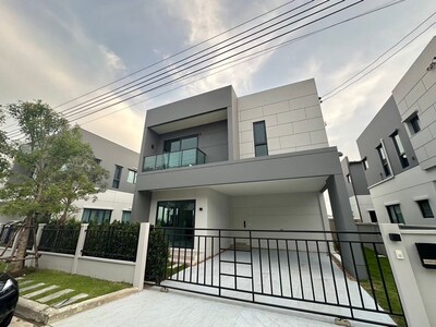 ให้เช่าบ้านเดี่ยว 2 ชั้น Centro โซนโทร บางนา ตกแต่งสวยพร้อมอยู่ 