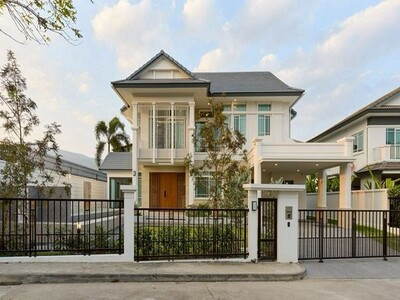 พูลวิลล่าหรู ในโครงการคุณภาพ แม่เหียะ 