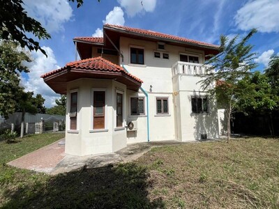 ขายบ้านเดี่ยว กู้ฯได้เต็ม ทำเล-หัวมุม ตกแต่งไม้ประดู่ เมืองศรีสะเ