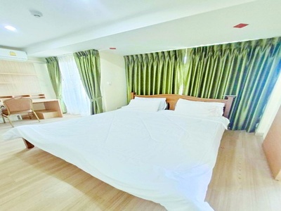  เดอะ ชีวา แซงค์ชัวรี่ คอนโด 1นอน  ปาลิโอเขาใหญ่ 700 ม. 48 ตร.ม.