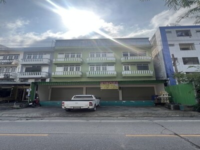 ขาย/เช่า อาคารพาณิชย์ 3 คูหา 54 ตารางวา  ตีทะลุถึงกัน  พระราม 2 ซ