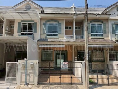 ทาวน์โฮม 2 ชั้น วิลลาจจิโอ บางนา บ้านสวยใหม่มาก พร้อมอยู่ ราคาถูก