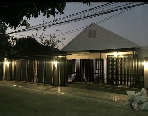 รหัสC5594 ให้เช่าบ้านเดี่ยวชั้นเดียว เนื้อที่ 54 ตารางวา ย่านเสนานิคม ลาดพร้าววังหิน ลาดปลาเค้า