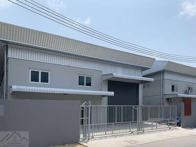 ให้เช่าโกดังสร้างใหม่พร้อมออฟฟิศ 450 ตรม. ถนนแพรกษา สมุทรปราการ