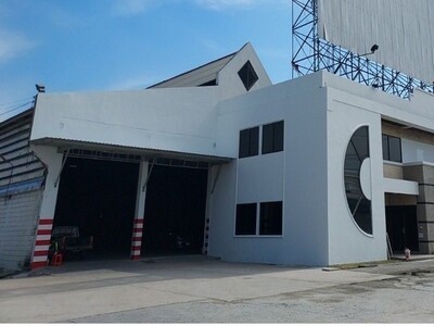 10,715 ตารางเมตร ตำบลคลองตำหรุ อำเภอเมืองชลบุรี