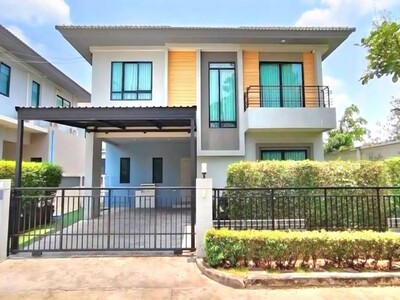 ให้บ้านเดี่ยว2ชั้น(แปลงมุม )56ตรว. ถนน รามอินทรา65 ทะลุออก