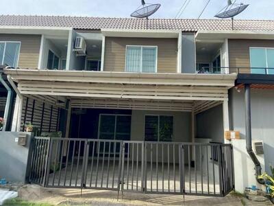 ให้เช่าทาวน์โฮม 2 ชั้น เดอะคัลเลอร์ บางนา ก.ม.8 (เฟส 5) ใกล้เมกะบ