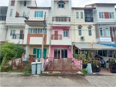 ขายทาวน์เฮ้าส์ หมู่บ้านศุภวรรณ  ศรีษะจรเข้น้อย บางเสาธง สมุทรปราก