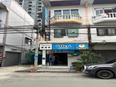 ขายอาคารพาณิชย์ 3 ชั้น ติดเซ็นทรัลเวสเกต อำเภอบางใหญ่ จังหวัดนนทบ