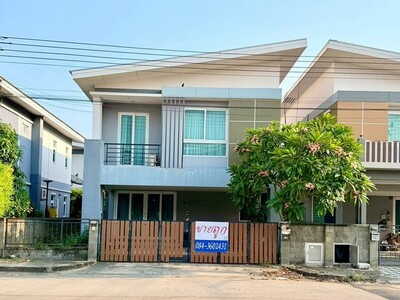 ขายหมู่บ้าน เดอะ แกรนด์ ไทยสมบูรณ์  คลอง3