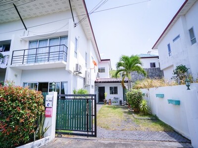 Koh Samui Semi-Detached House for Sale 
