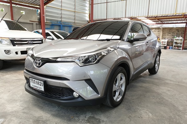 ขาย TOYOTA CHR 1.8MID ปี 2018