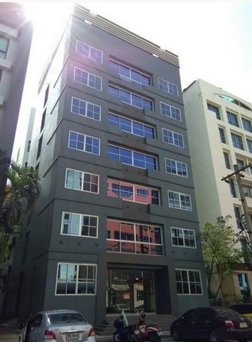 ให้เช่าอาคารสำนักงาน 7ชั้นมีลิฟท์ พื้นที่ 1,008 ตรม ถนนศรีนครินทร์ ใกล้โรงแรมโนโวเทล