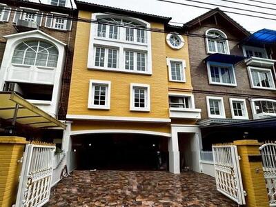 ให้เช่าบ้าน 5 ชั้น เย็นอากาศ เรสซิเดนซ์ ย่านสาทร ใกล้ One Bangkok