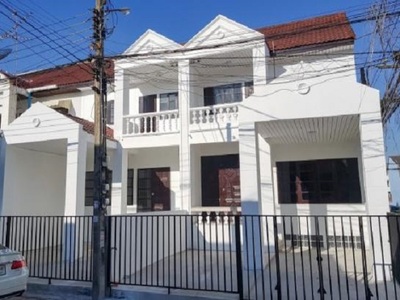 ทาวน์เฮาส์ 2ชั้น 26ตร.วา.เฉลิมพระเกียรติ ร9  MRT ศรีอุดม 900ม. 