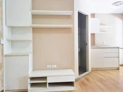 ขายเดอะ ทรัสต์ เรสซิเด้นซ์ ปิ่นเกล้า The Trust Residence วิวสระ