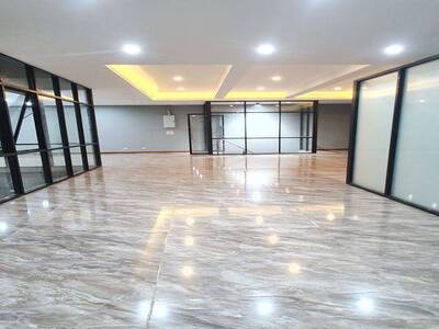 ให้เช่าโกดัง สำนักงาน ขนาด 1400 ตร.ม. ติดทางด่วน รามอินทรา