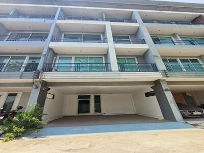 ให้เช่าโฮมออฟฟิต4ชั้น277ตร.ม.ย่านรามอินทราใกล้แฟชั่นไอแลนส์