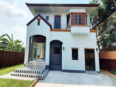ขายบ้านเดี่ยว2ชั้นใกล้จุดขึ้นทางด่วน พระราม 2 เนื้อที่ 100 ตร.ว.บ
