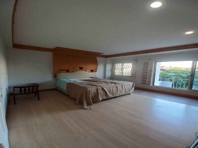 P1543 ให้เช่า ขาย ทาวน์โฮม 3 บ้านกลางเมือง ซ. พระรามเก้า 43