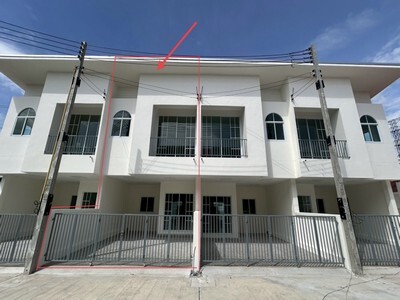 ขาย ทาวน์เฮ้าส์ 2 ชั้น สไตล์มินิมอล ในโครงการ ไพรเวท 8 