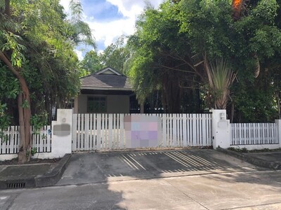 ขายบ้านเดี่ยวมือสองเมืองระยอง  โครงการเพ็ชรรัตน์ เลควิลล์ ระยอง