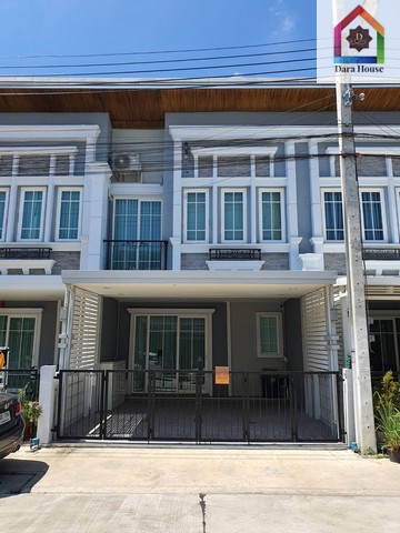 townhouse ทาวน์โฮม โกลเด้น ทาวน์ 3 บางนา-สวนหลวง 4500000 B. 4Bedroom พื้นที่ 19 ตรว. ไม่ไกลจาก Mega บางนา และ Ikea บางนา ราคานี้ไม่มีอีกแล้ว ตกแต่งครบ พร้อมเขัาอยู่