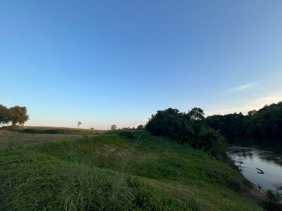 ขายที่ดินติดแม่น้ำแควน้อย กาญจนบุรี *หน้าน้ำกว้างมาก