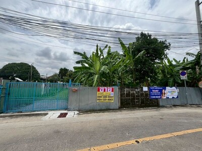 ขายที่ดินแปลงสวยถมแล้ว  265 ตารางวา    สิรินธรซอย 2 แยก 11 