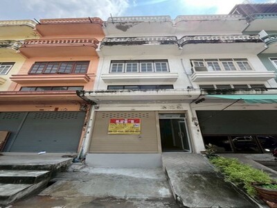 ให้เช่าอาคารพาณิชย์ 3.5 ชั้น 16วา ย่านพระราม 2 ซอย 48 ตกแต่งใหม่ 