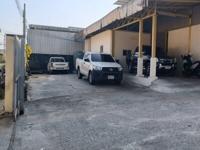 350 ตารางเมตร 1 ออฟฟิศ  ซ. สุนทรวิภาค  บางปลา 