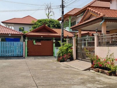 ขาย บ้านแฝด อรุณทอง 2 หนองแขม ถนน เลียบคลองภาษี กรุงเทพมหานคร