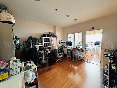 คอนโด ไลฟ์ แอท บีทีเอส ท่าพระ เฟอร์ Built-in สภาพดี ราคาถูก