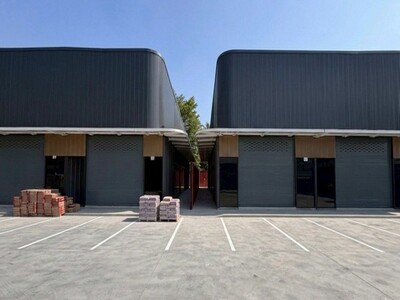 โกดัง พร้อมออฟฟิศ เอกมัย–รามอินทรา 