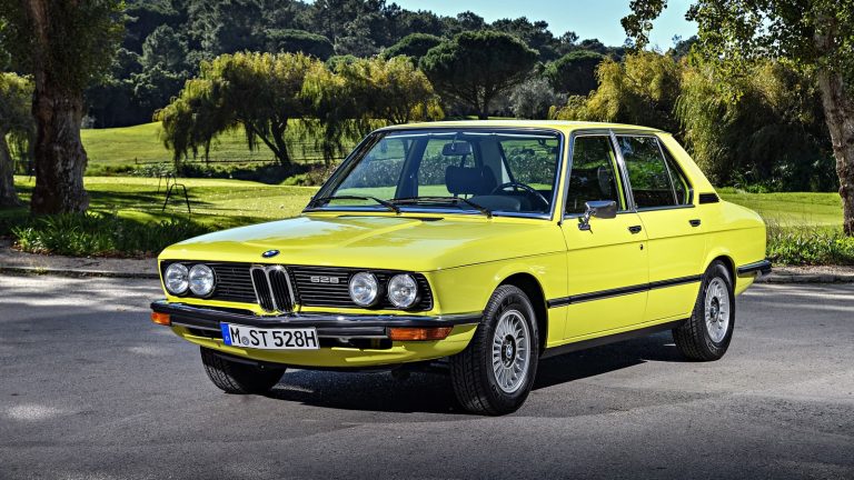 BMW 5-Series (E28)