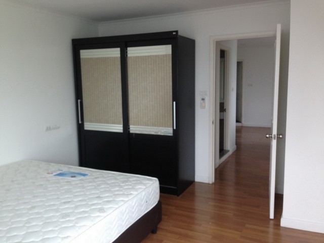 Condo. ลุมพินี เพลส รามอินทรา-หลักสี่ บรรยากาศน่าอยู่