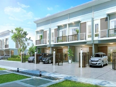 ตลาดนัดลุงออม 349ม. ทาวน์โฮม พระราม 5วงแหวน ปิ่นเกล้า  บางกรวย 