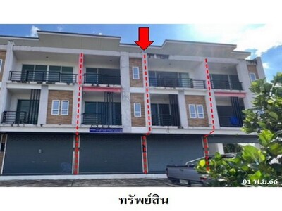 ขายอาคารพาณิชย์ 3 ชั้น 2 คูหา โครงการ ซันซายน์  ศรีราชา จังหวัด ช