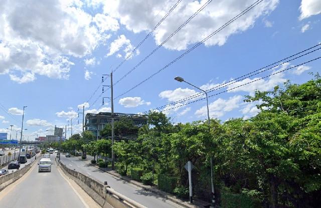 ให้เช่าที่ดินเปล่า ริมถนนใหญ่กรุงเทพกรีฑา​  พระราม 9 ขนาด 1 ไร่  ใกล้โรงเรียนนานาชาติเวลลิงตัน 