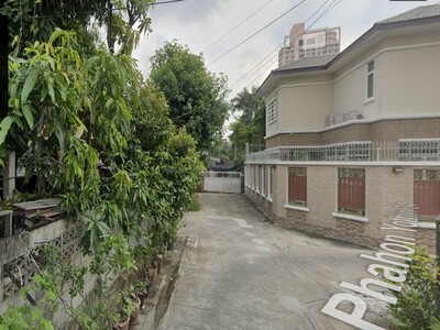 ขายที่ดินพร้อมสิ่งปลูกสร้าง 493 ตรว. พหล 34 (พหล 32) ใกล้ BTS เสน ขายที่ดินพร้อมสิ่งปลูกสร้าง 493 ตรว. พหล 34 (พหล 32) ใกล้ BTS เสน