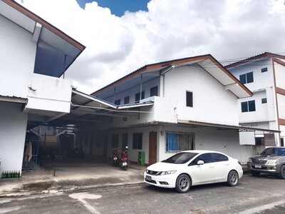 ขายหอพักนาป่าชลบุรี ขายหอพัก2ชั้น 20ห้อง 