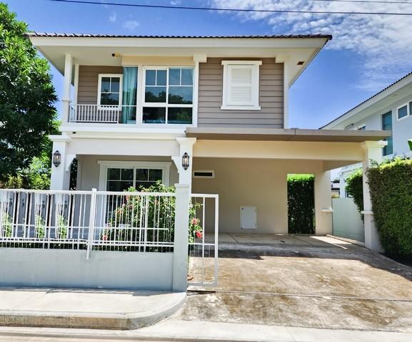 EPL-HS1024 ขายบ้านเดี่ยว 2 ชั้น  บ้านวิวทะเลสาป ซอย Abacบางนา หมู่บ้าน Villaggioบางนา ขนาด 60 ตรว. 3 ห้องนอน 2 ห้องน้ำ 